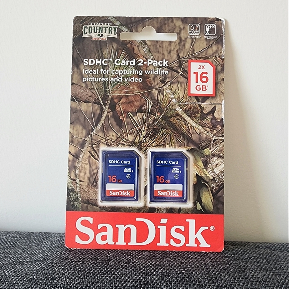 SanDisk 16GB SDHC Card 2-Pack